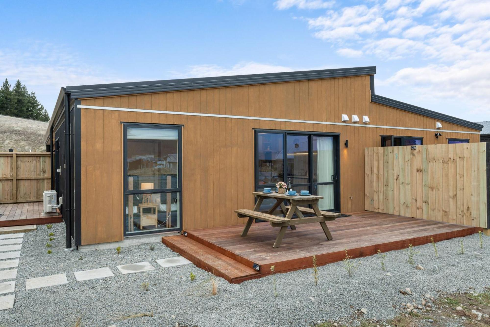 Sunshine Suites Lake Tekapo Exterior photo